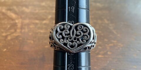 ビルウォールレザーのリングのサイズ直し