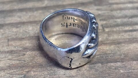 クロムハーツの指輪の変形修理