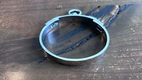 エルメスのバングルの磨き直し