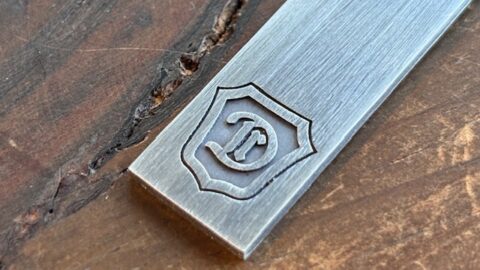 オーダーメイドの8ｃｍのプレートネックレス