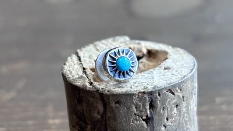 セカンドピアスに合う、ターコイズが入ったsnd106