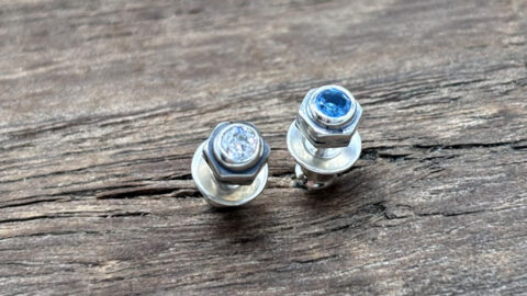 ミニマルピアス、pe70