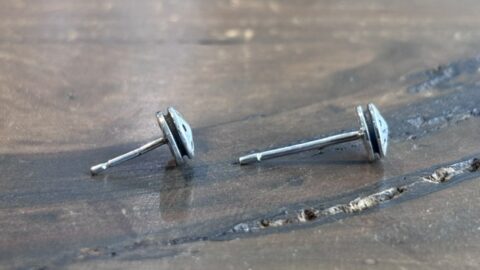 ﾋﾟｱｽのポストを長くする加工例