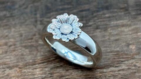 オーダーメイドの花リング