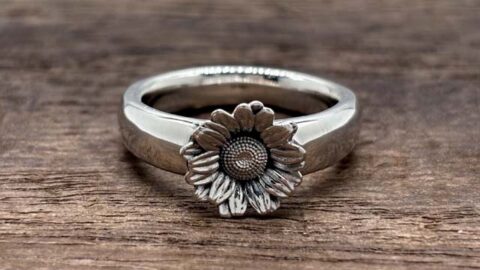オーダーメイドの花リング
