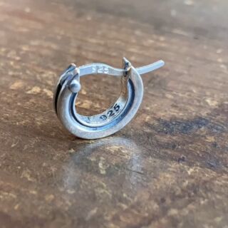 オーダーメイド】ネジのフープピアス – シルバーアクセサリー